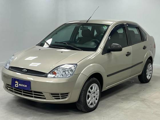 FORD FIESTA 1.6 MPI FIRST SEDAN 8V FLEX 4P MANUAL FORD FIESTA 1.6 MPI FIRST SEDAN 8V FLEX 4P MANUAL